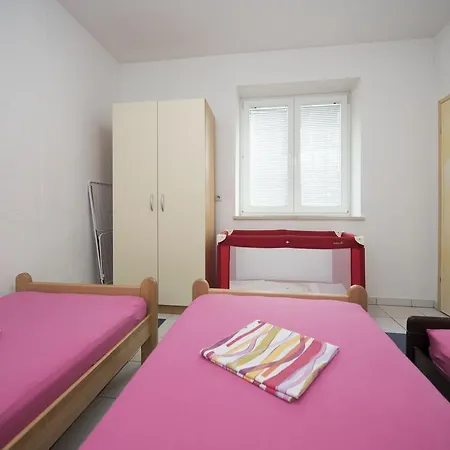 Dragica Apartment Split
